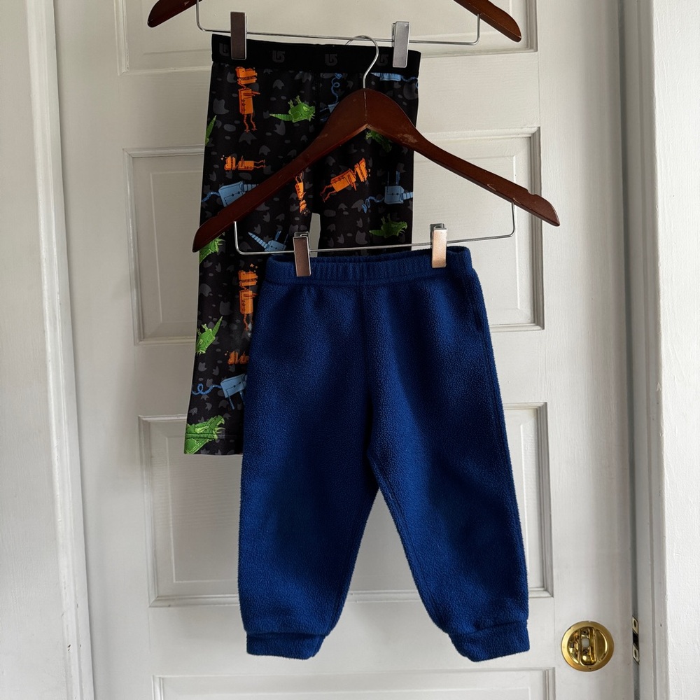 Patagonia 24M Vintage Fleece Pants with Bonus Burton Baselayer